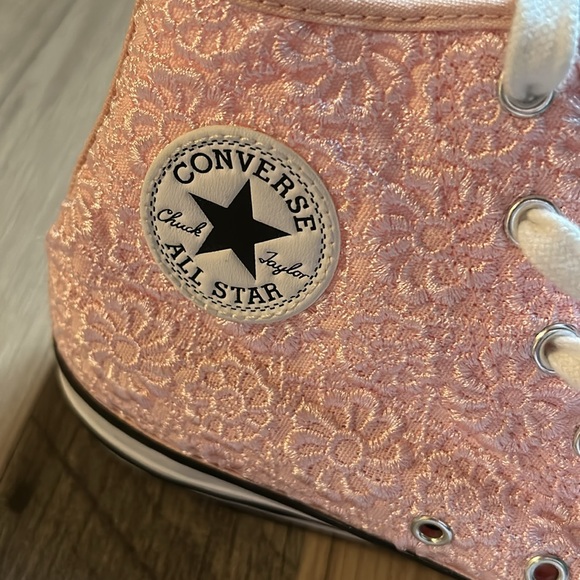 Converse high tops - Picture 3 of 5